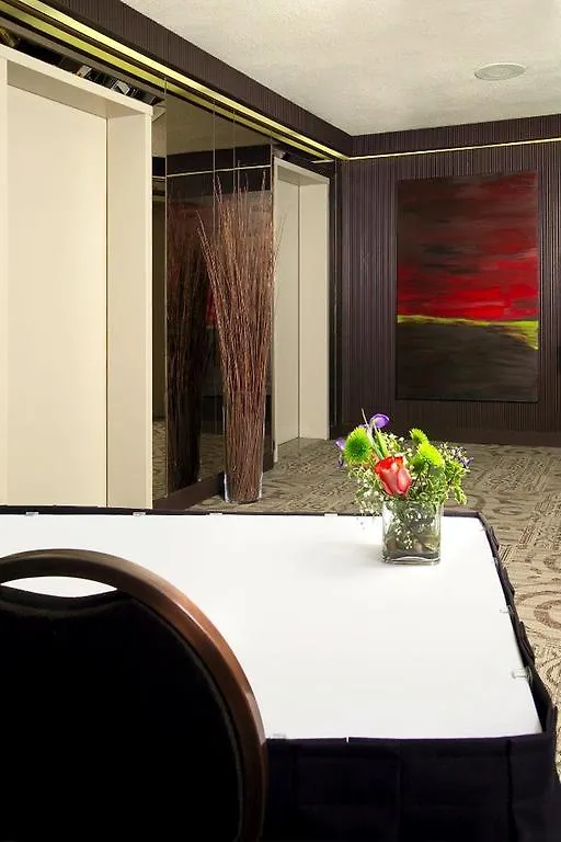 Best Western Primrose Hotel Downtown Toronto