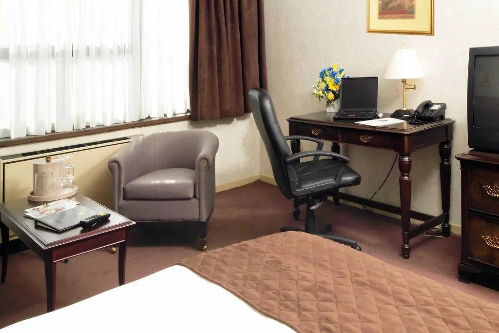 Best Western Primrose Hotel Downtown Toronto