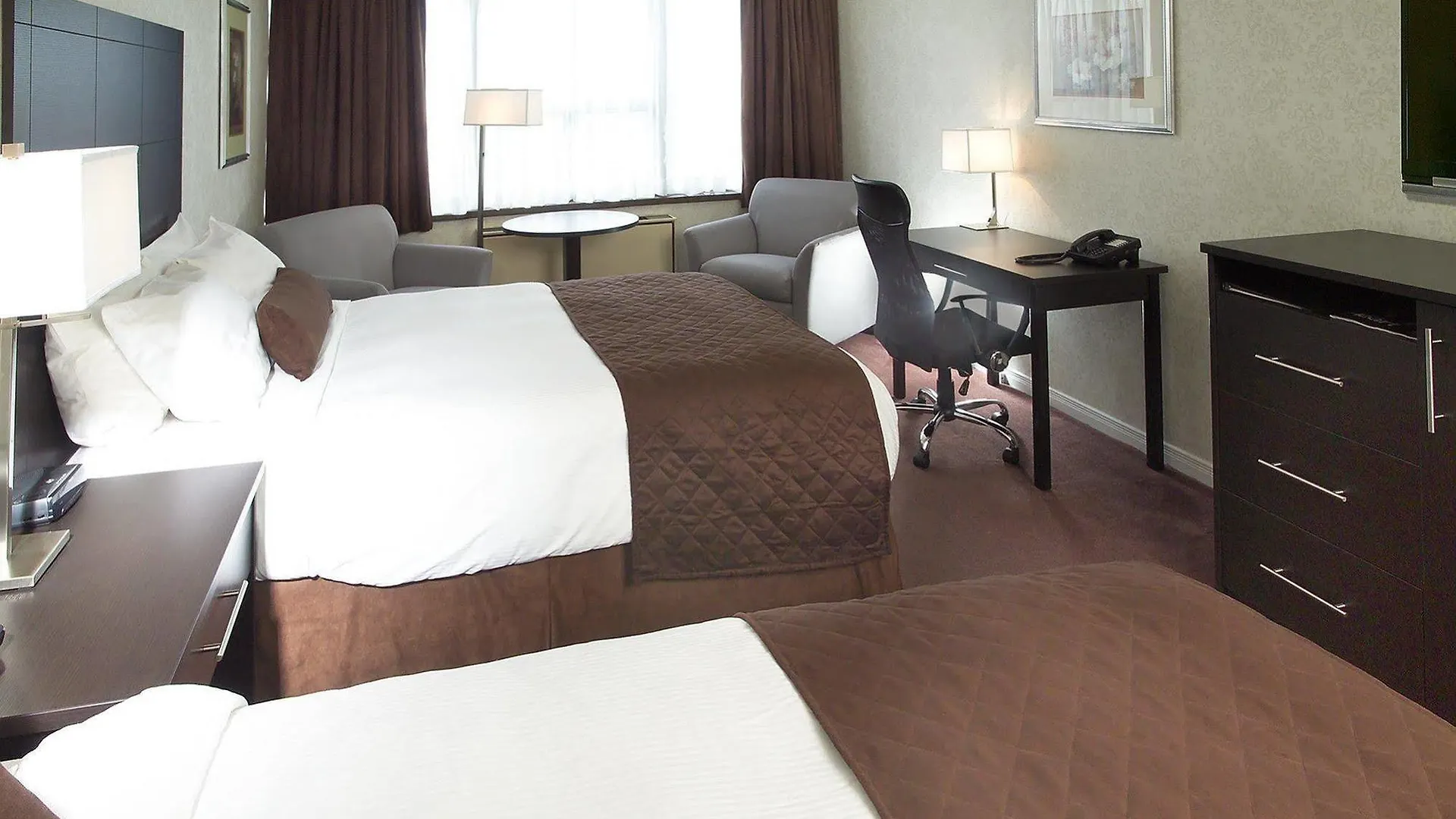 Best Western Primrose Hotel Downtown Toronto