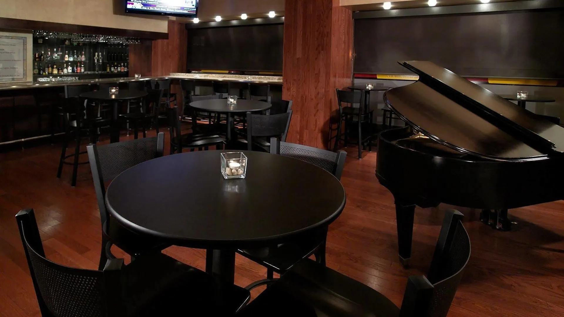 Best Western Primrose Hotel Downtown Toronto