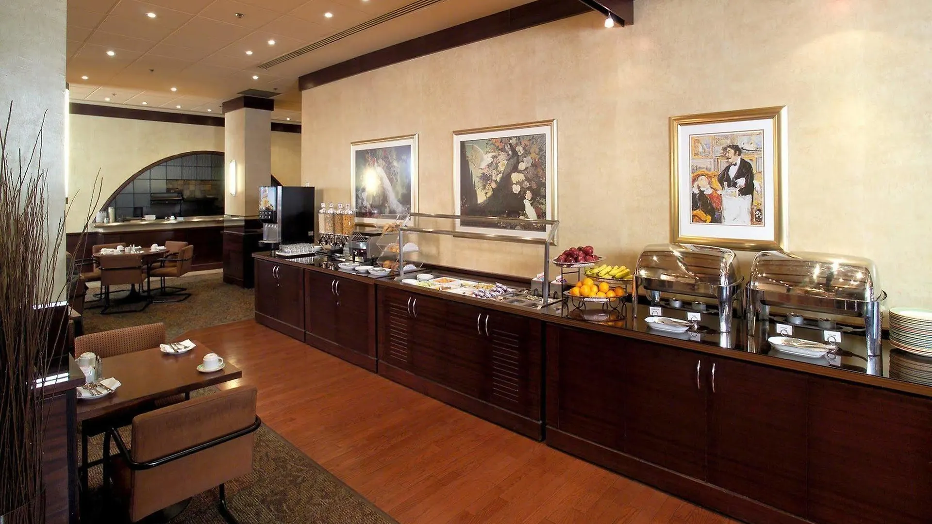 Best Western Primrose Hotel Downtown Toronto 3*,